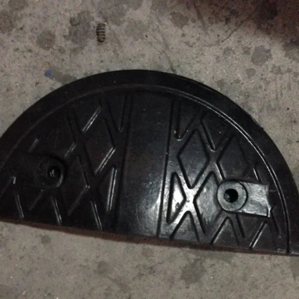 rubber traffic speed bumps